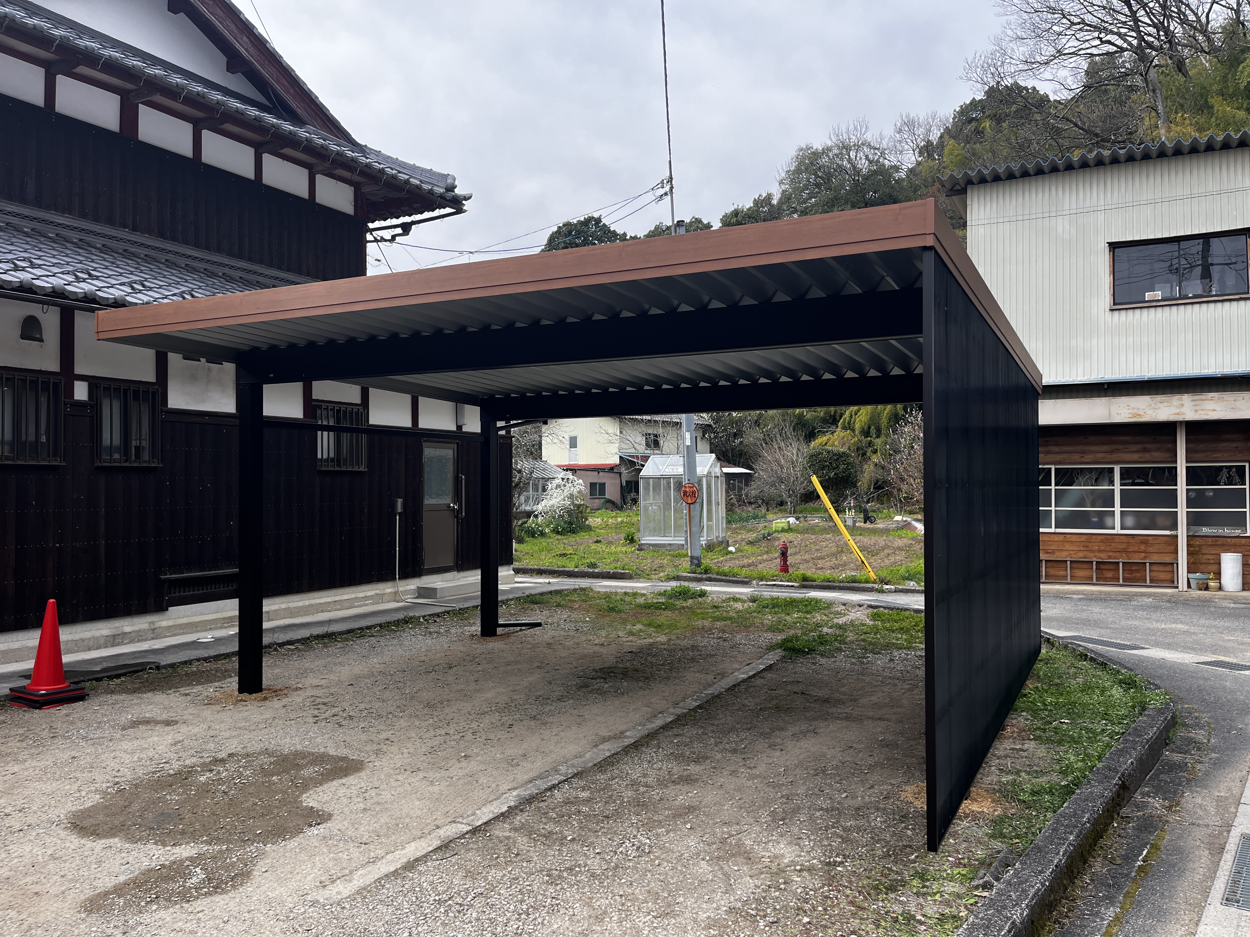 YKKAP　ジーポートプロ　木目調　波板パネル アイキャッチ画像
