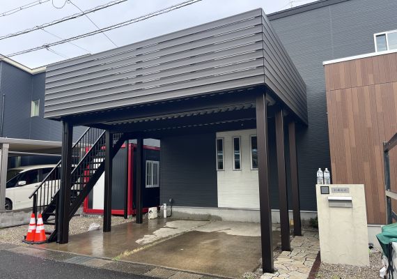 バルコニー付きカーポート工事 【グランフローア】 アイキャッチ画像